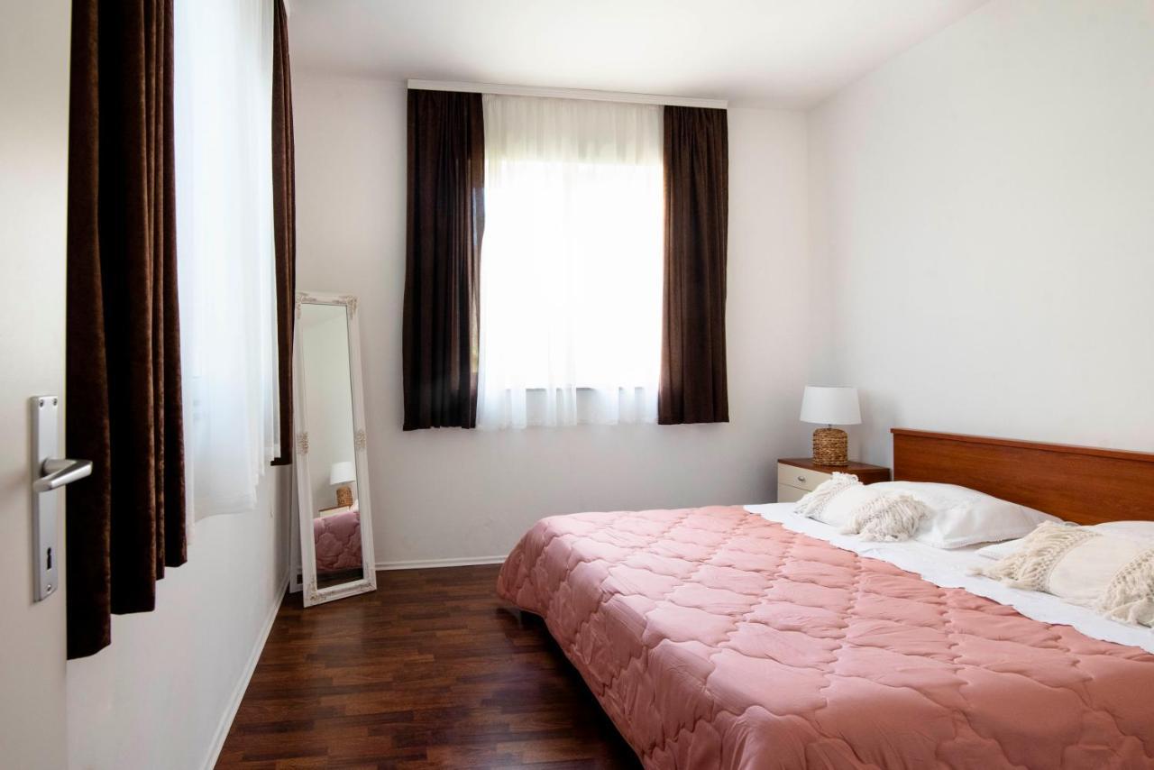 Apartment Alkar Sinj Exterior foto