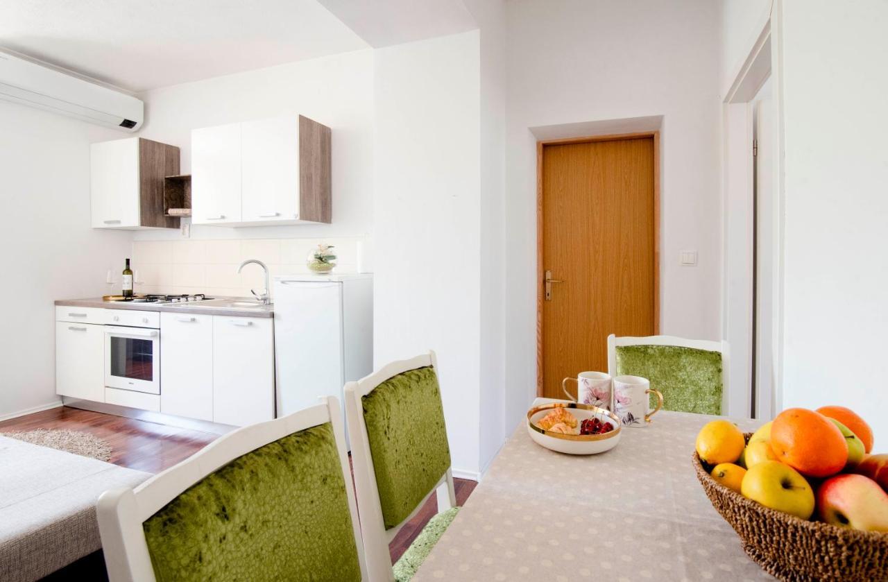 Apartment Alkar Sinj Exterior foto